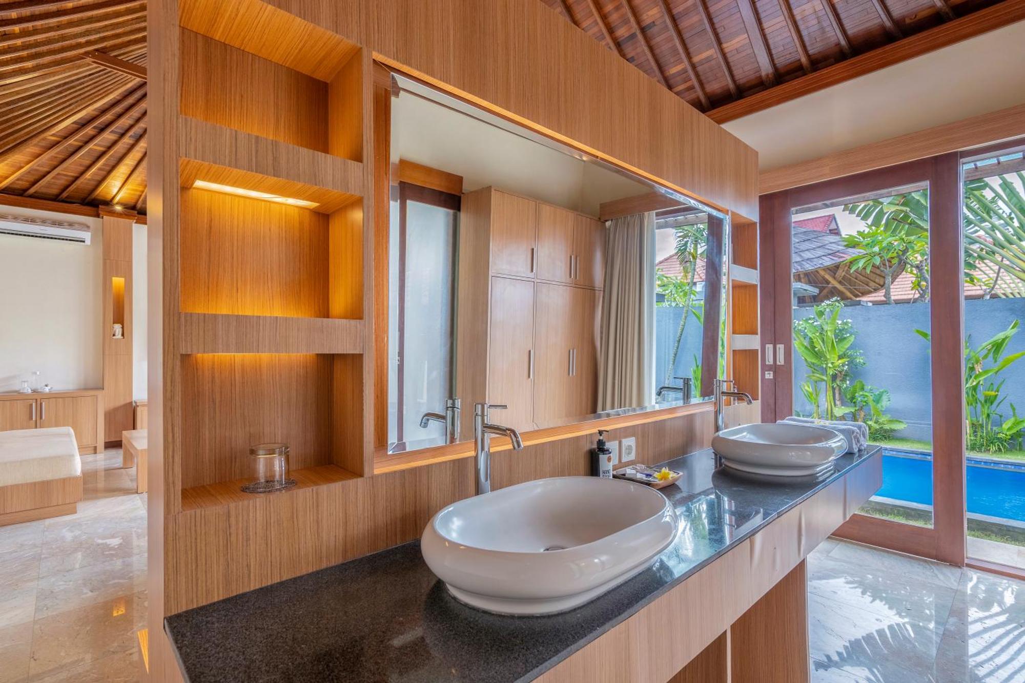 Kings Villas Sanur By Moria Denpasar Eksteriør billede